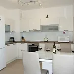 Apartman As's *