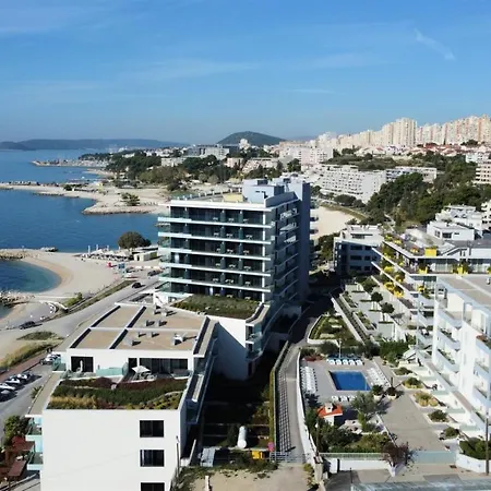 As's Apartment