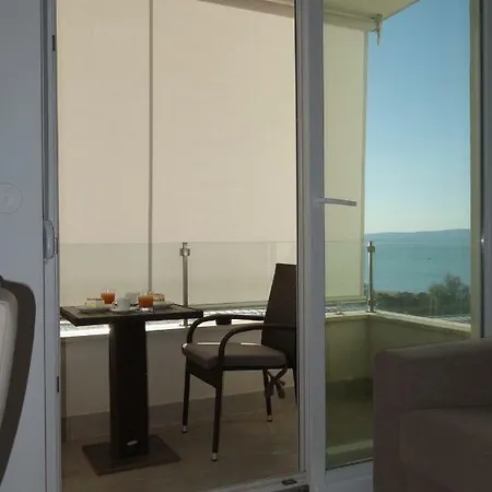 As's Apartment *