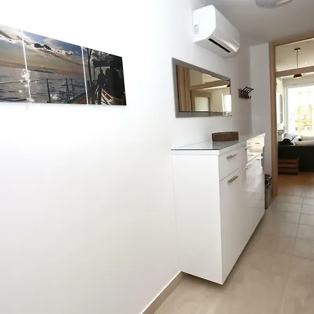 As's Apartment