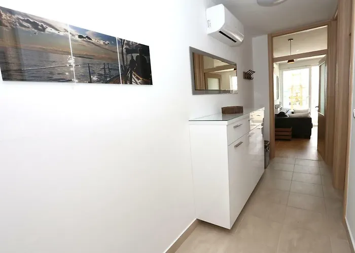 As's Apartment